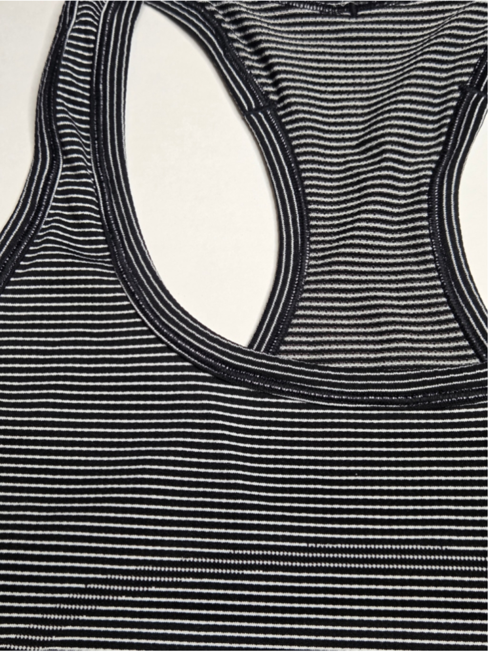 Lululemon Swiftly Tech Racerback Tank Top Women's Size 12 Black White Striped - Picture 3 of 8